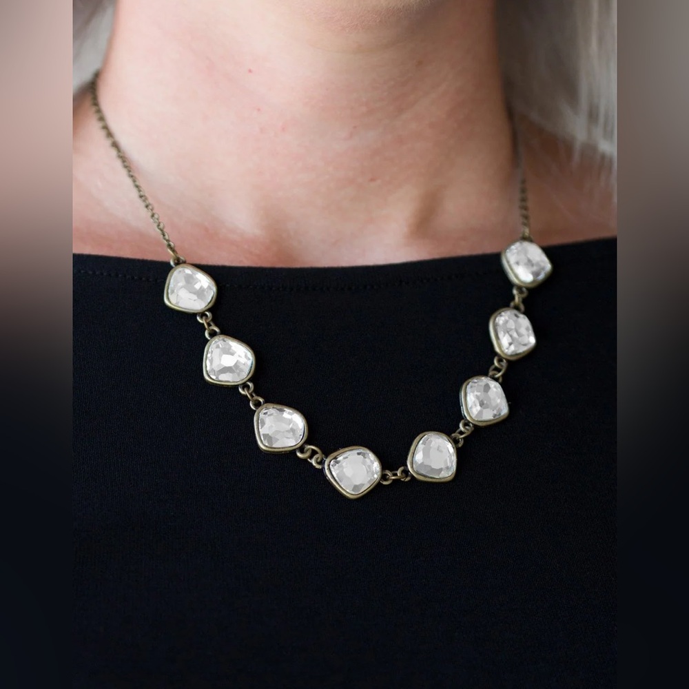 NEW Geometric Necklace with Luminous Stones